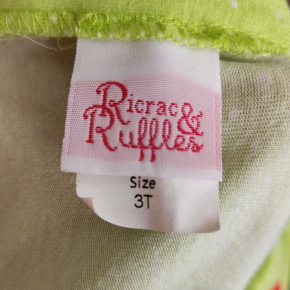 🍀 Pot o' Gold Romper "C" Monogram - Picture 4 of 4